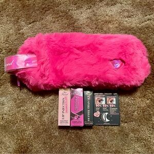 NWT Too Faced Gift Set